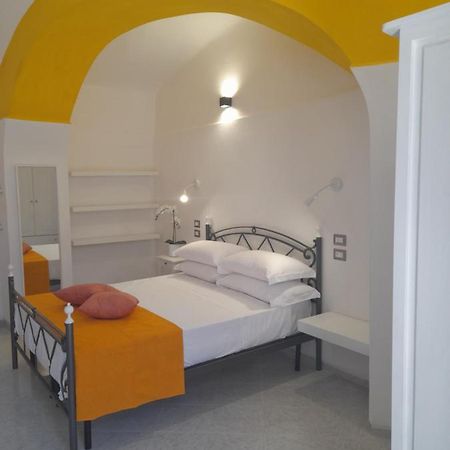 Mezza Torre B&B Procida Ngoại thất bức ảnh