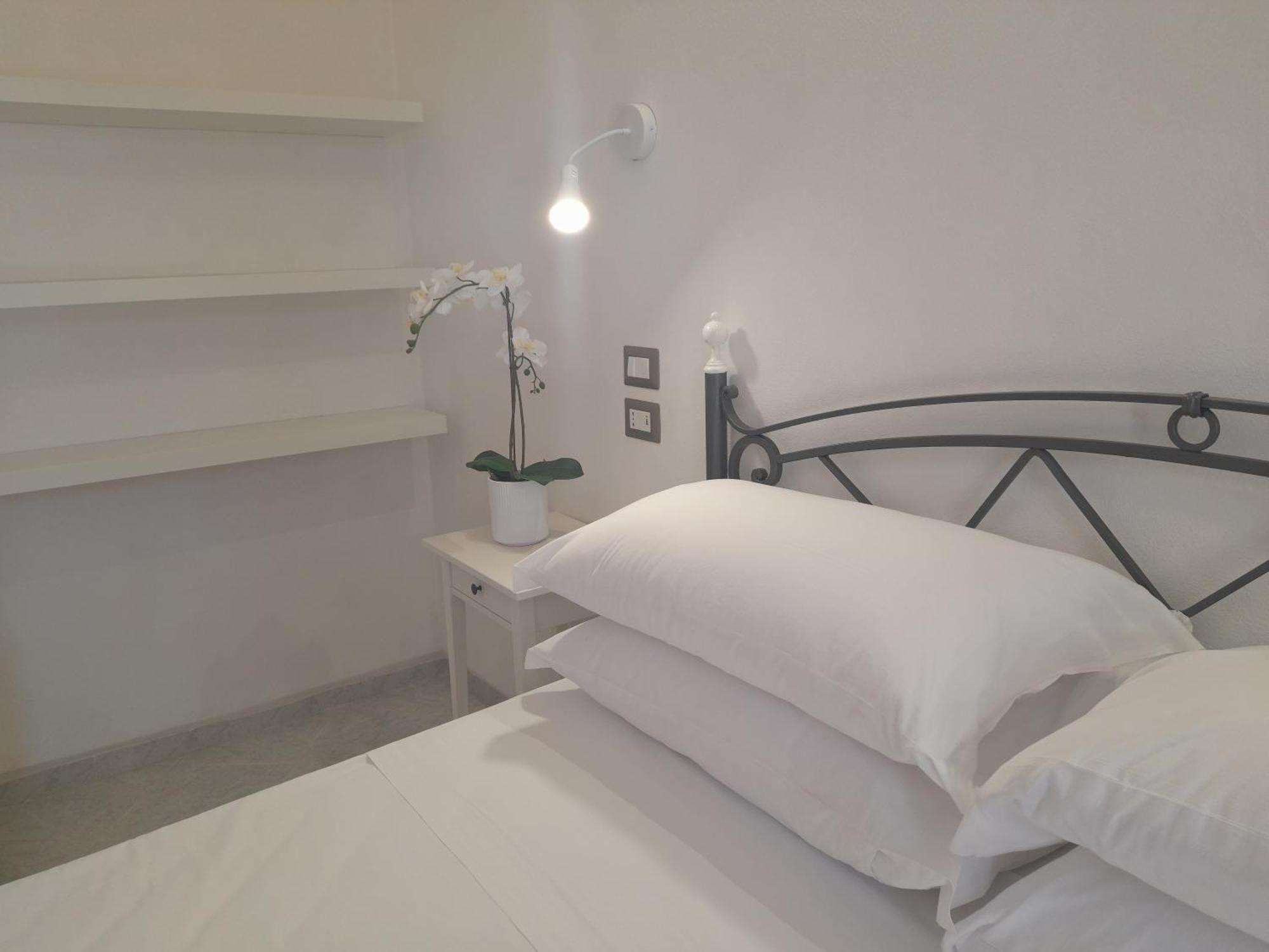 Mezza Torre B&B Procida Phòng bức ảnh